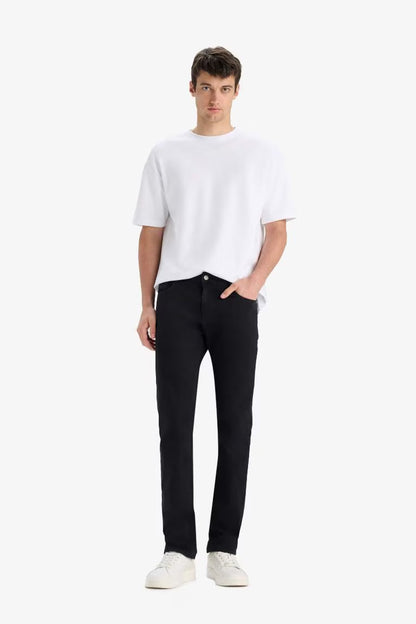Sergio Regular Fit Regular Waist Straight Leg Jeans - -
