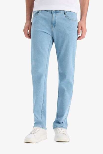 Sergio Regular Fit Regular Waist Straight Leg Jeans - - sky
