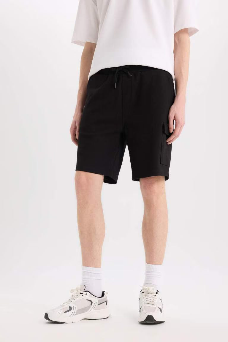 Regular Fit Straight Leg Basic Cargo Shorts - - Black