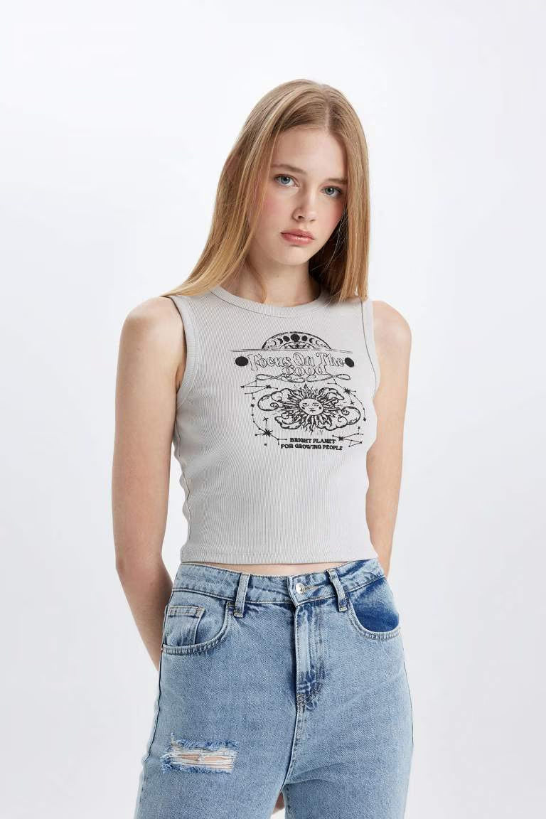 Fitted Printed Crew Neck Ribbed Camisole Crop Top - -