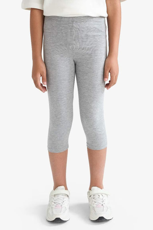 Girl Capri Length Leggings - -
