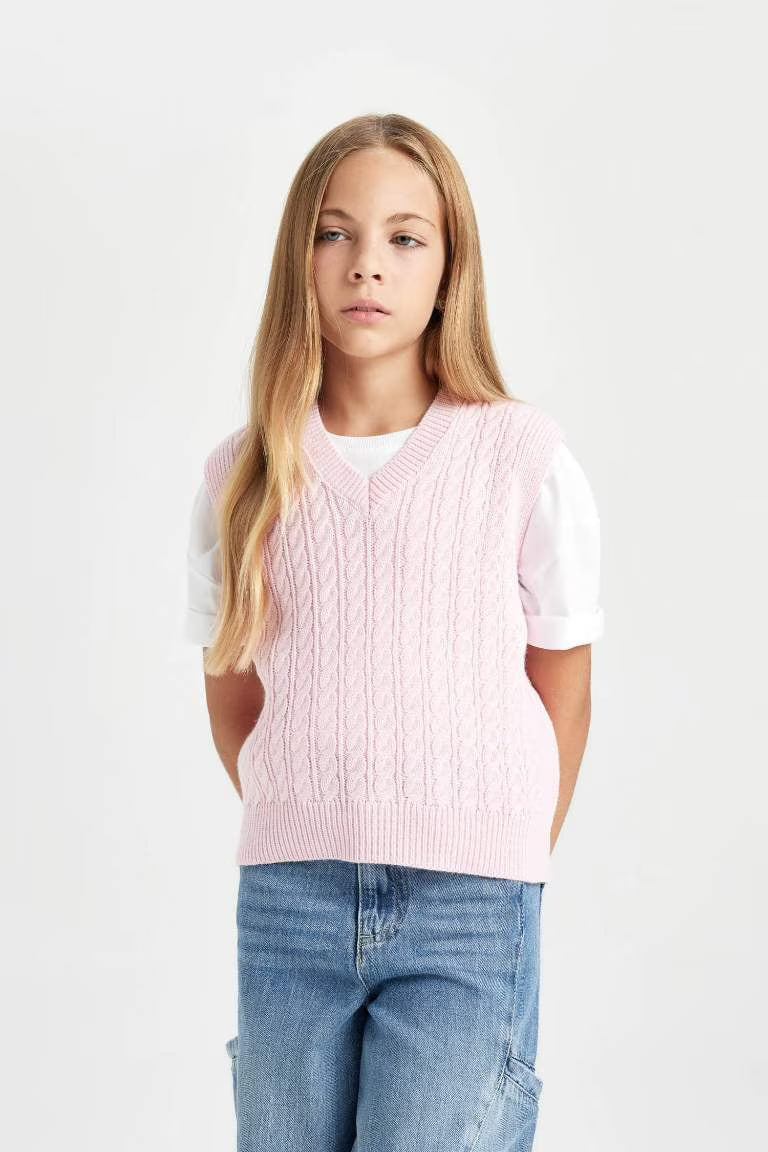Girl Standard Fit Sweater Vest - -