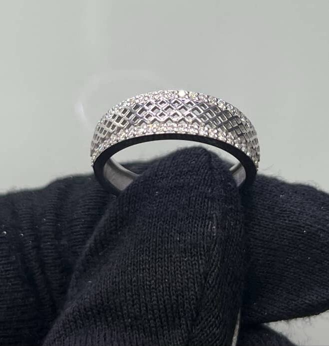RING - - 18