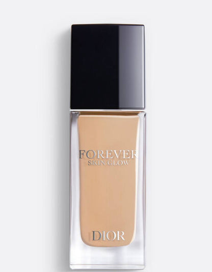 DIOR Forever Skin Glow Foundation - -