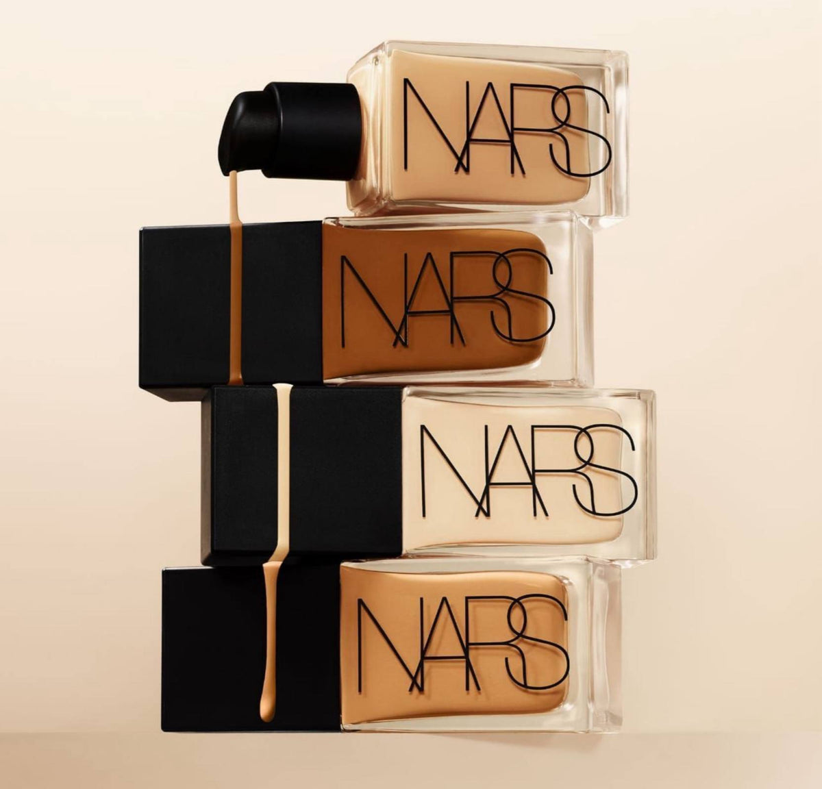NARS Light Reflecting Foundation - -