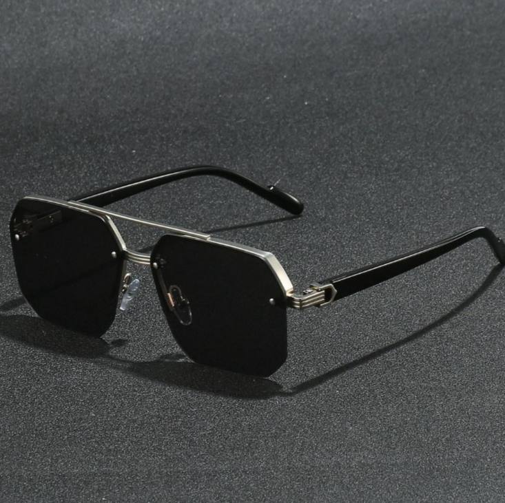 SUNGALSSES - -