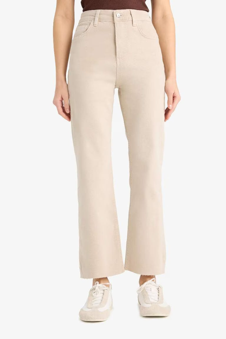 Flare Fit High Waist Crop Jeans - -