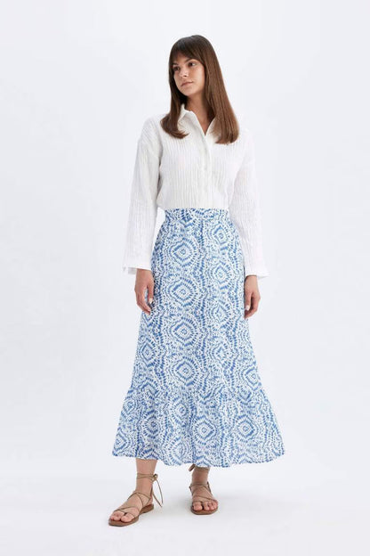 A Cut Printed Voile Maxi Skirt - -