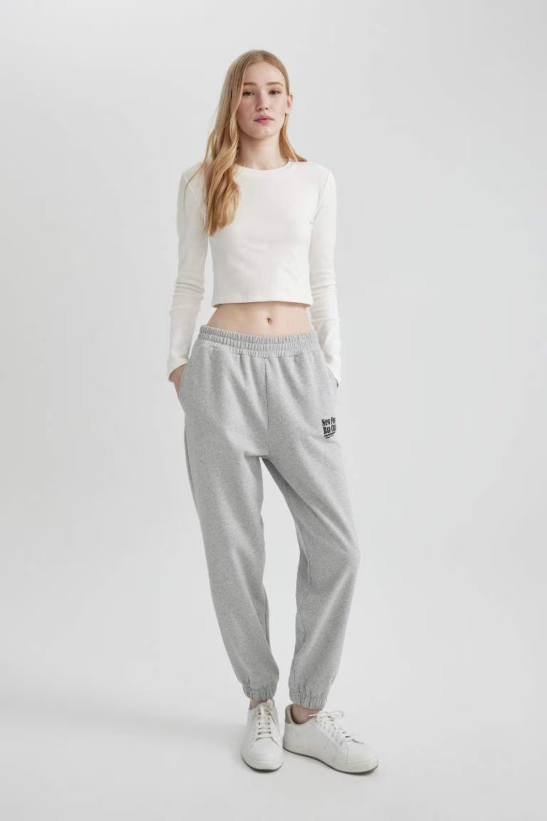 Printed Basic Jogger Sweatpants - - Heather