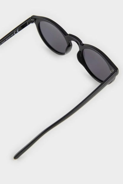 Woman Round Sunglasses - -