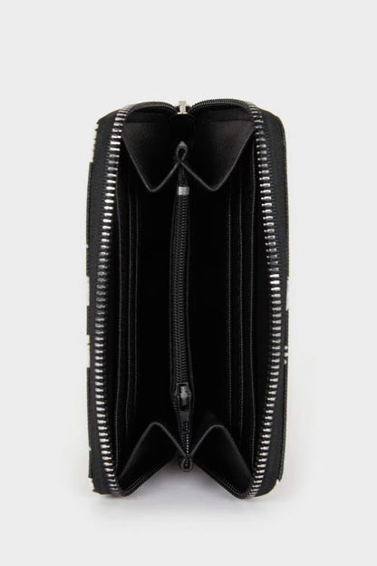 Woman Faux Leather Wallets - -