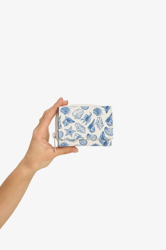 Woman Faux Leather Wallets - -