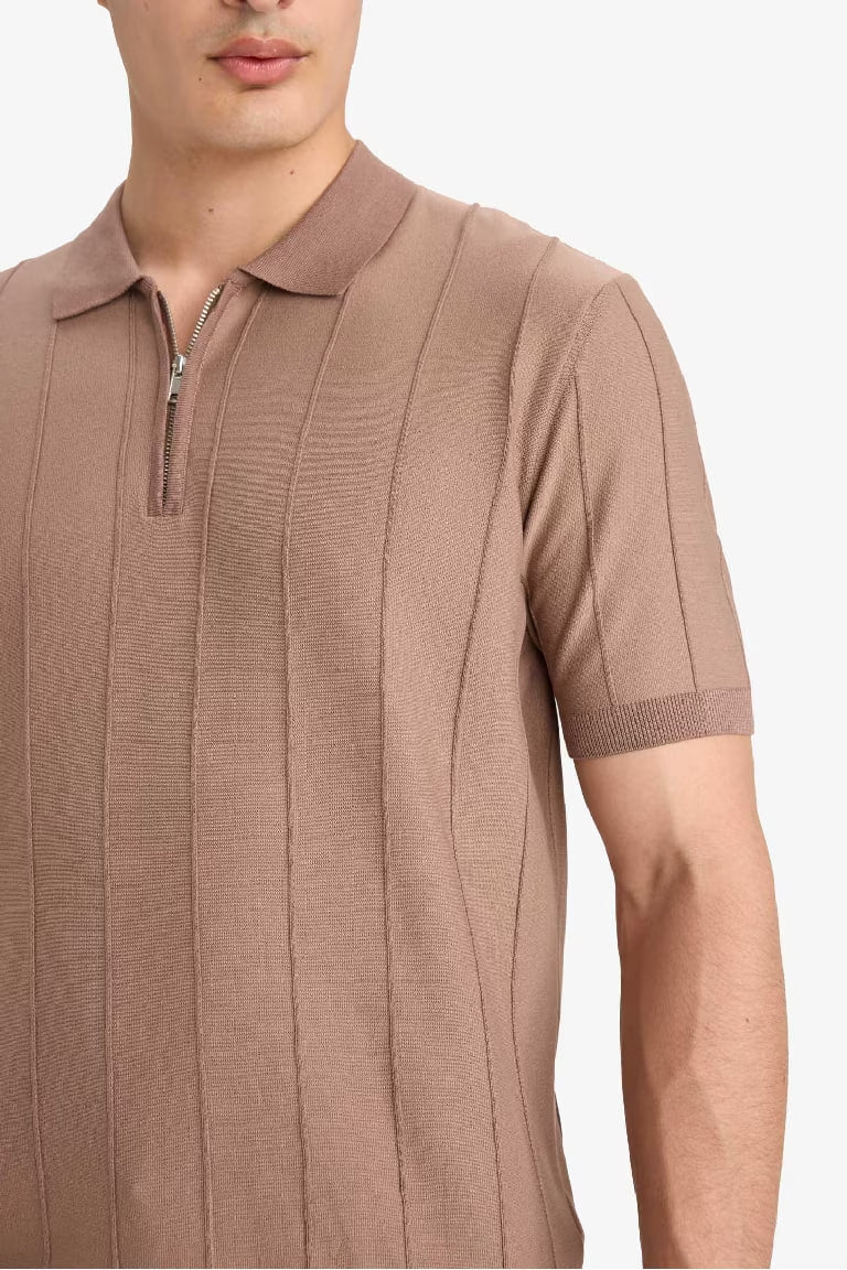 Standard Fit Knit Short Sleeve Polo T-Shirt - -