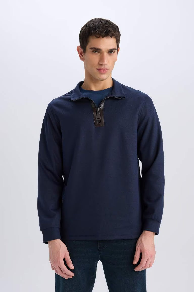 Regular Fit Long Sleeve Sweatshirt - - Navy