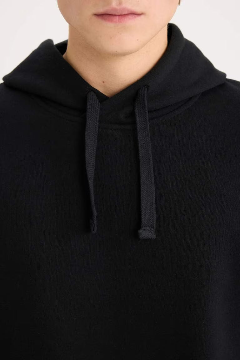 Boxy Fit Hooded Basic Sweatshirt - -