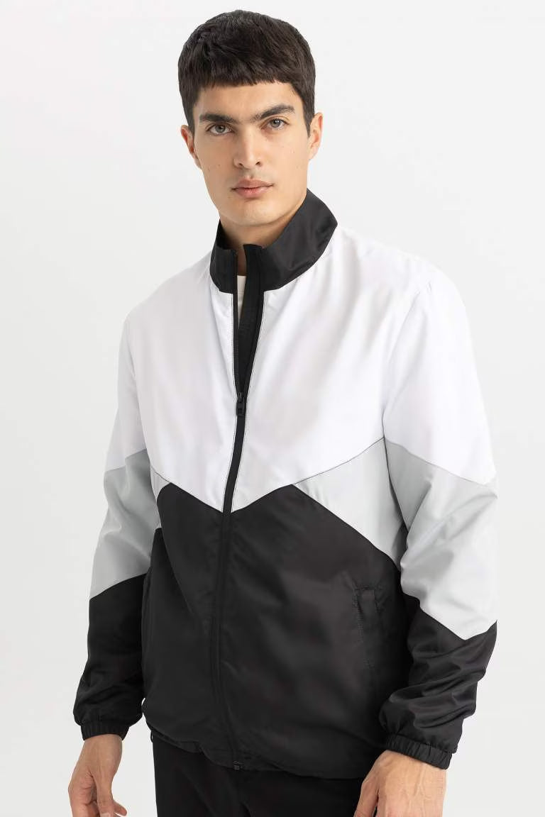Water Repellent Regular Fit Puffer Jacket - -