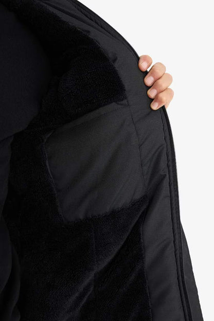 Water Repellent Regular Fit Fleece Lined Puffer Jacket - -