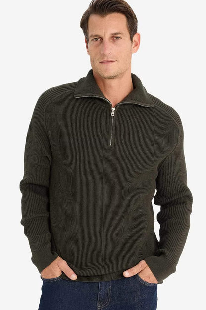 Standard Fit Turtleneck Knitwear Pullover - -