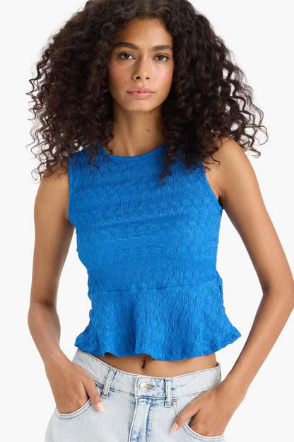 Slim Fit Crew Neck Tank Top - - Blue