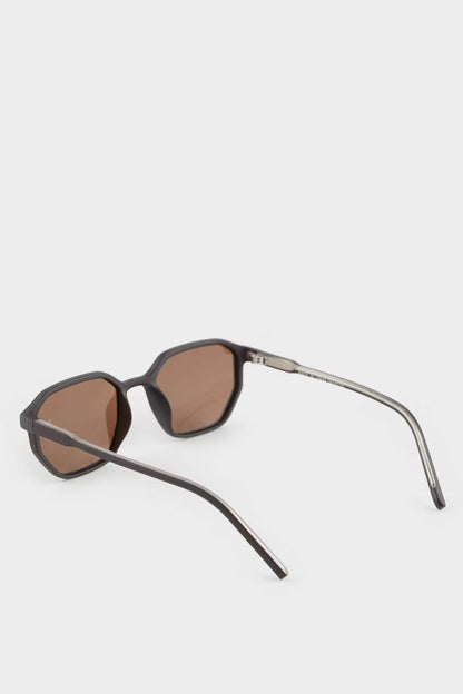 Man Round Sunglasses - -