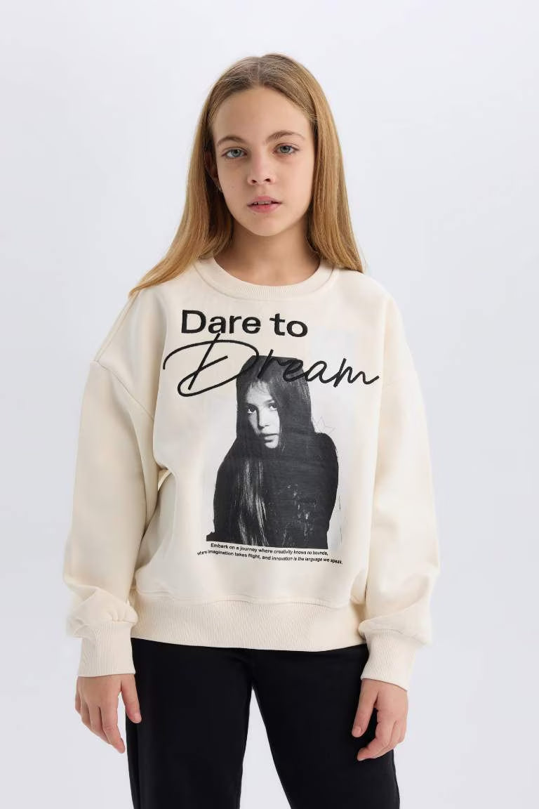 Girl Oversize Fit Crew Neck Printed Sweatshirt - -