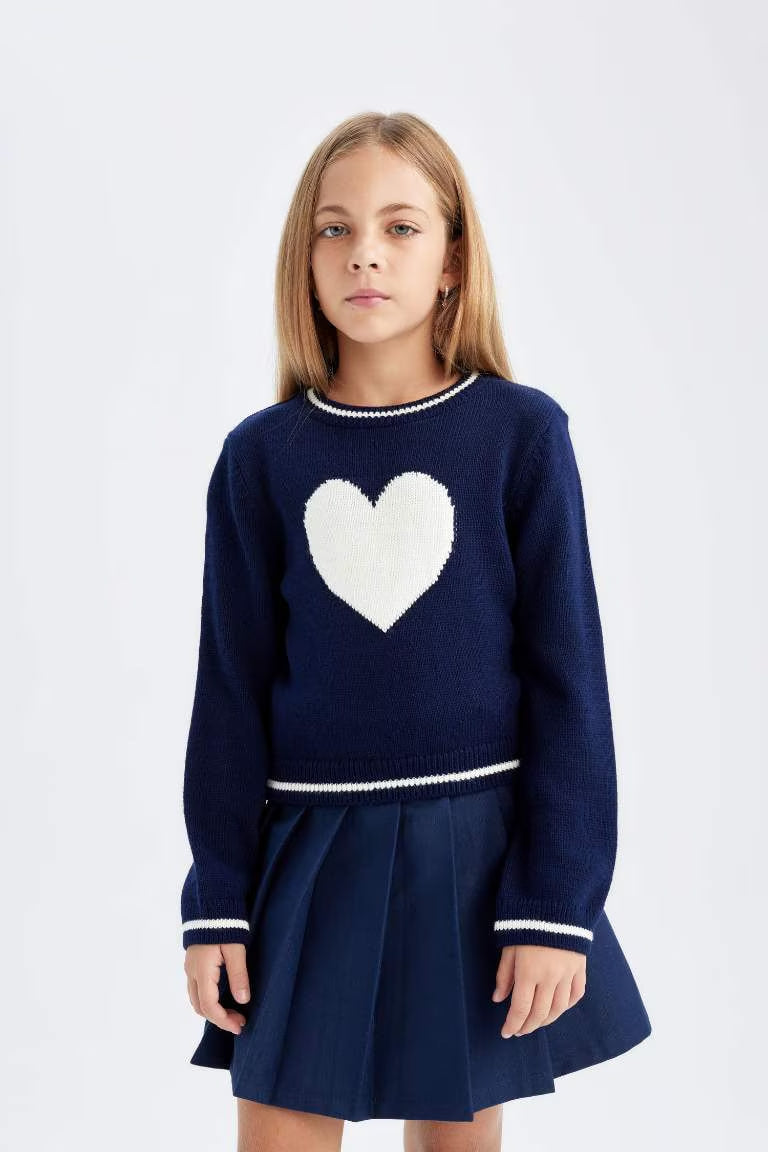 Girl Standard Fit Crew Neck Heart Knitted Pullover - -