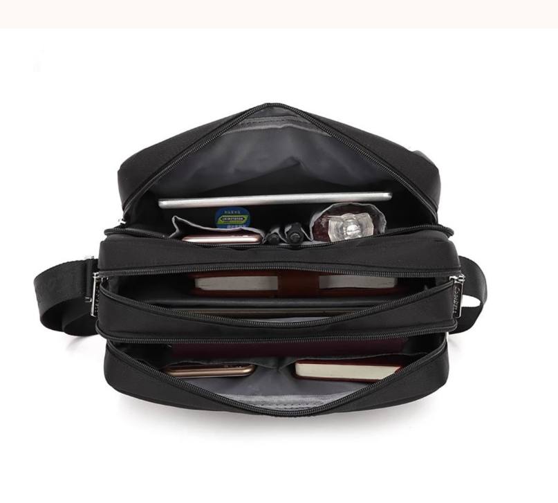 COOLBELL iPad and tablet bag - -