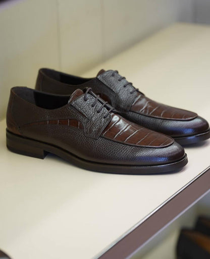 Leather footwear - -