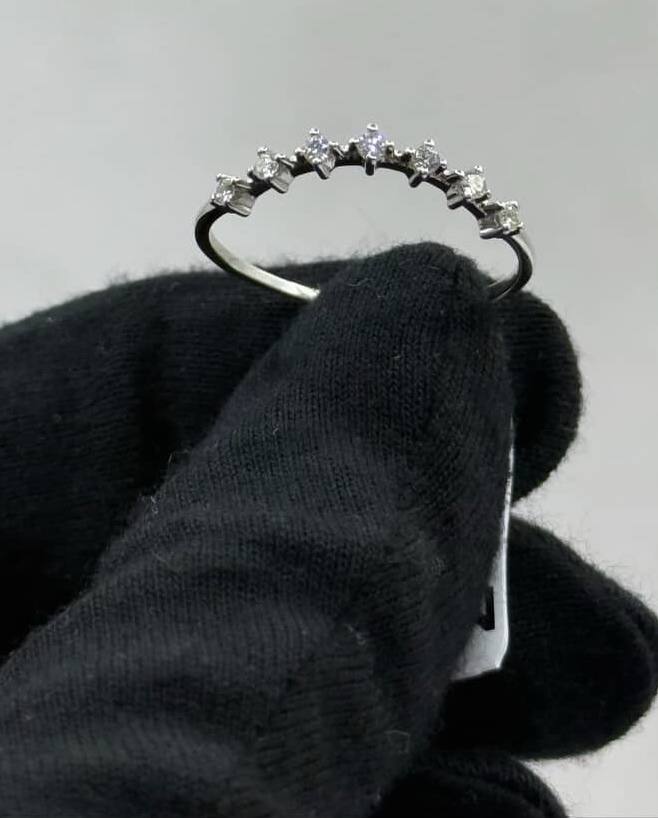 RING - - 18