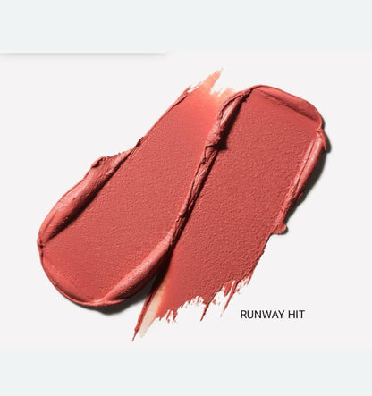MAC Retro Matte Lipstick - - Runway Hit