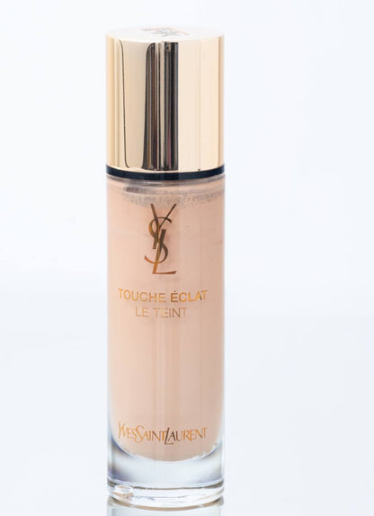 Yves Saint Laurent Le Teint Touche Éclat SPF 22 Foundation - -