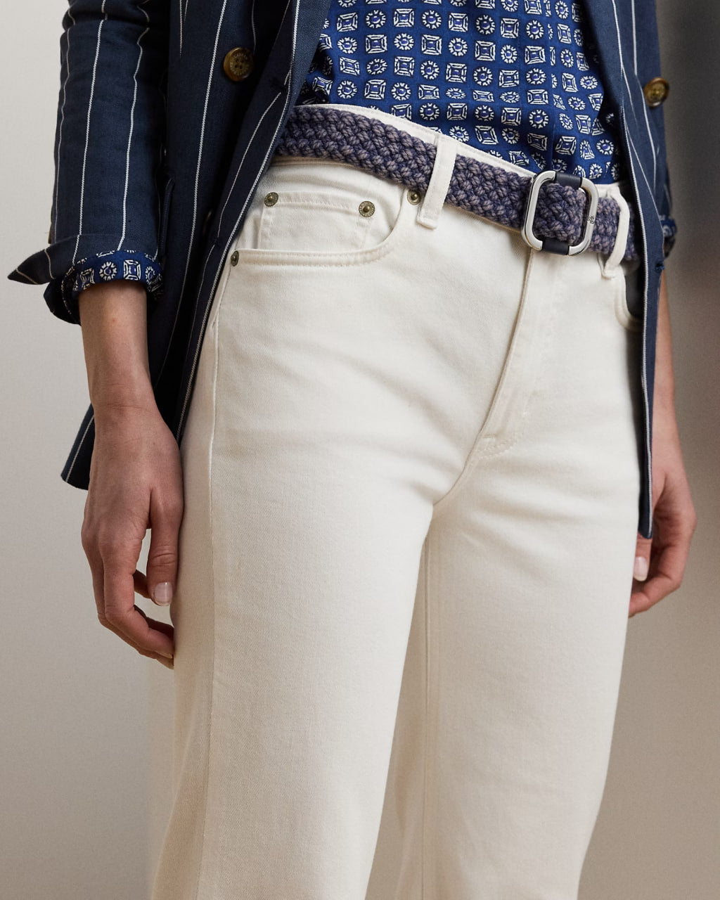 High-Rise Flare Jean - -