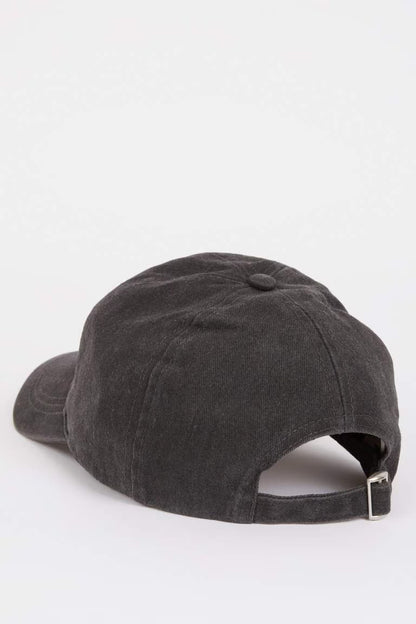 Woman Embroidered Cotton Denim Cap - -
