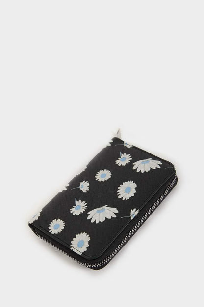 Woman Faux Leather Wallets - -