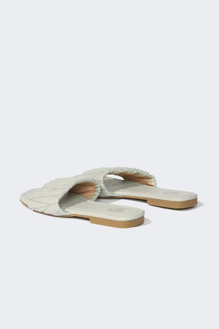Woman Flat Sole Faux Leather Slippers - -