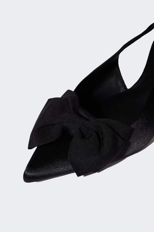 Woman Heeled Sandals - - Black