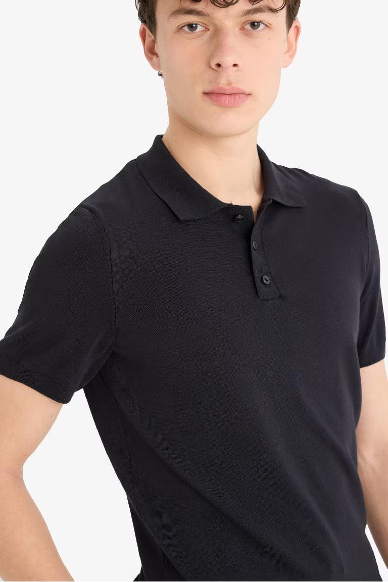 Standard Fit Short Sleeve Knitwear Polo T-Shirt - - Black