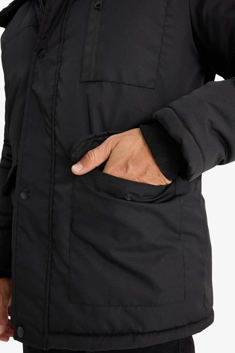 Water Repellent Regular Fit Fleece Lined Puffer Jacket - -