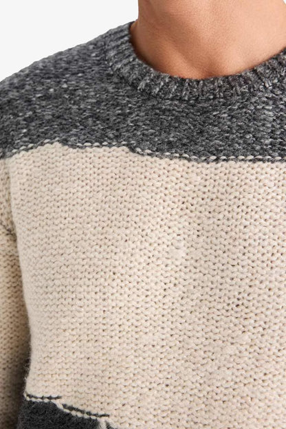 Standard Fit Crew Neck Knitwear Pullover - -