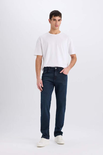 Sergio Regular Fit Normal Waist Pipe Leg Jeans - -