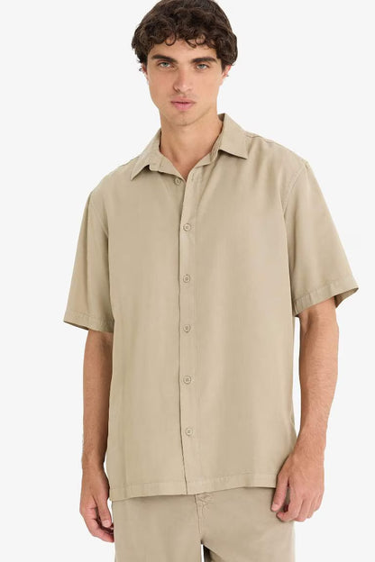 Regular Fit Short Sleeve Shirt - - Light Khaki
