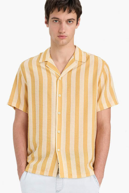 Regular Fit Polo Neck Jacquard Short Sleeve Shirt - - Yellow