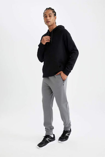 DeFactoFit Slim Fit Flexible Leg Sports Sweatpants - -