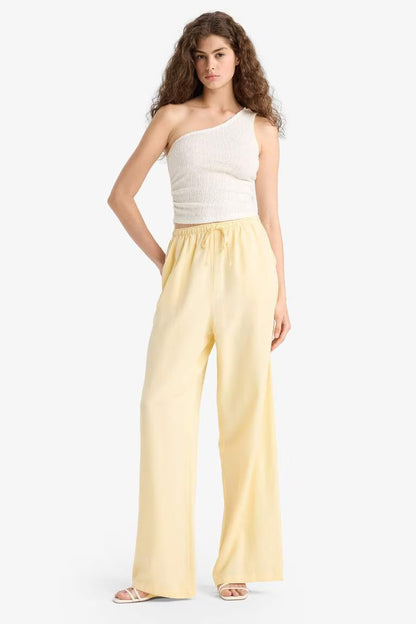 Slim Fit Lace One Shoulder Tank Top - -