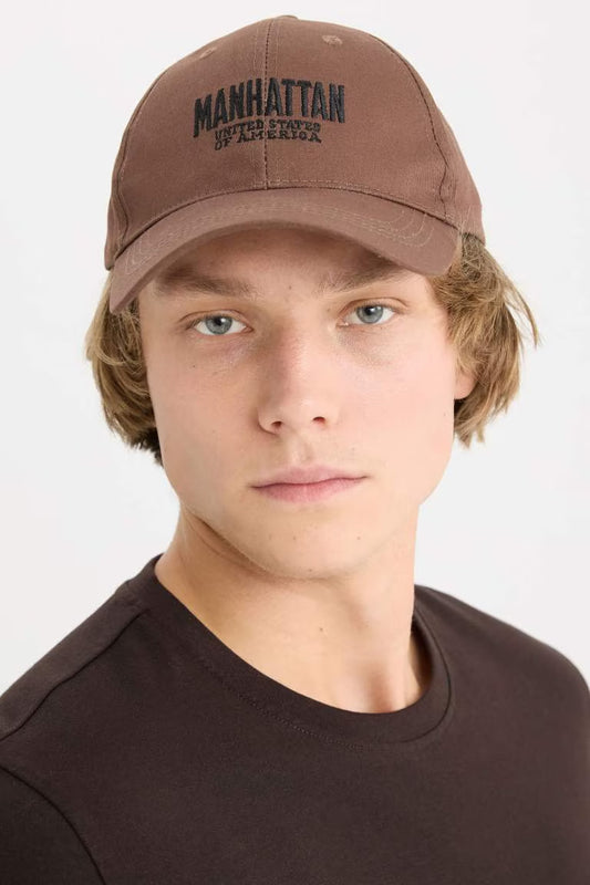 Man Cotton Embroidered Hat - - Brown