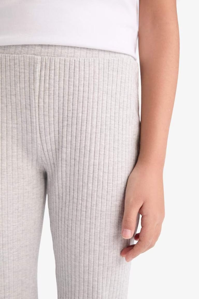 Girl Flare Leggings - -