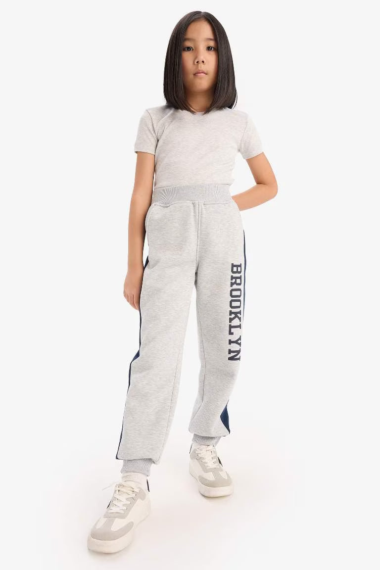 Girl Printed Thick Jogger Sweatpants - -