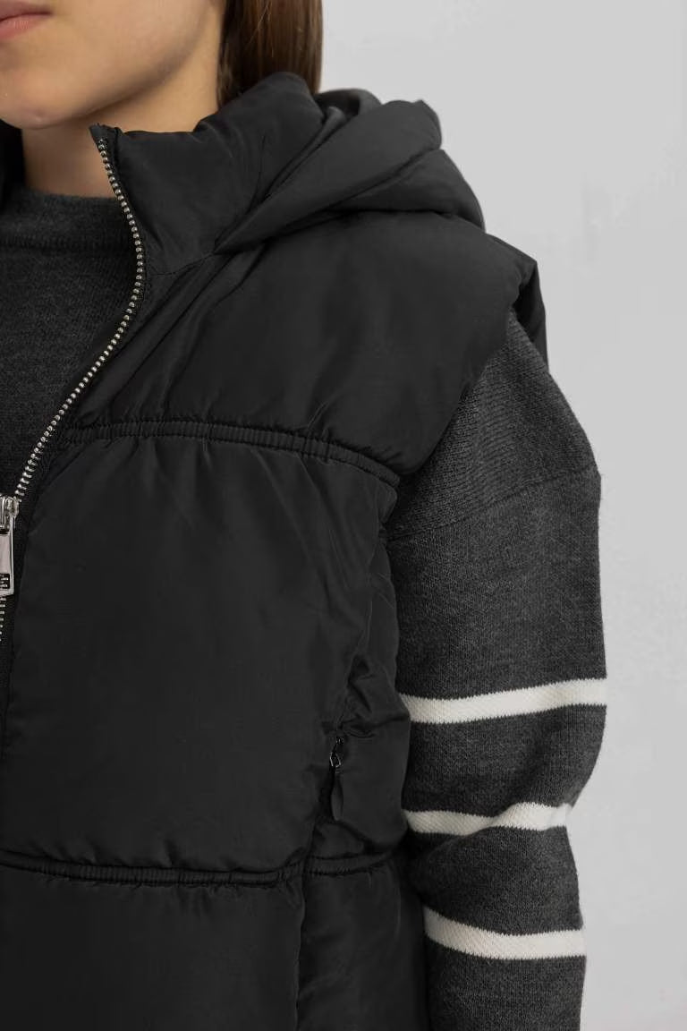 Girl Waterproof Hooded Puffer Vest - -