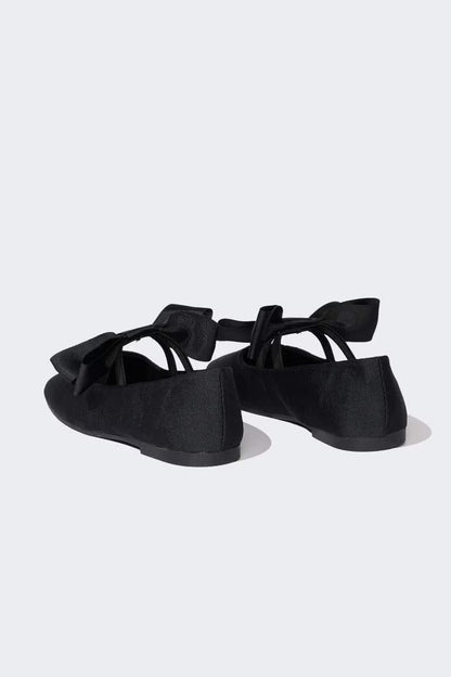 Girl Flat Sole Sandals - -