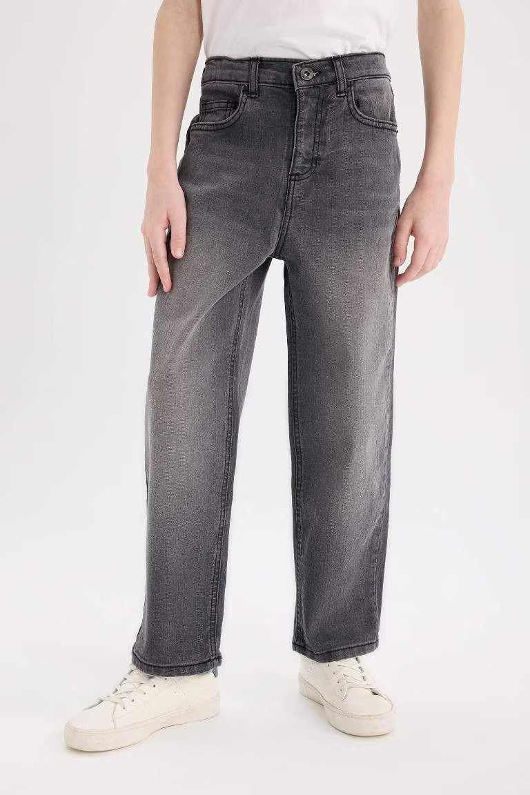 Boy Loose Fit Straight Leg Jeans - - Gray
